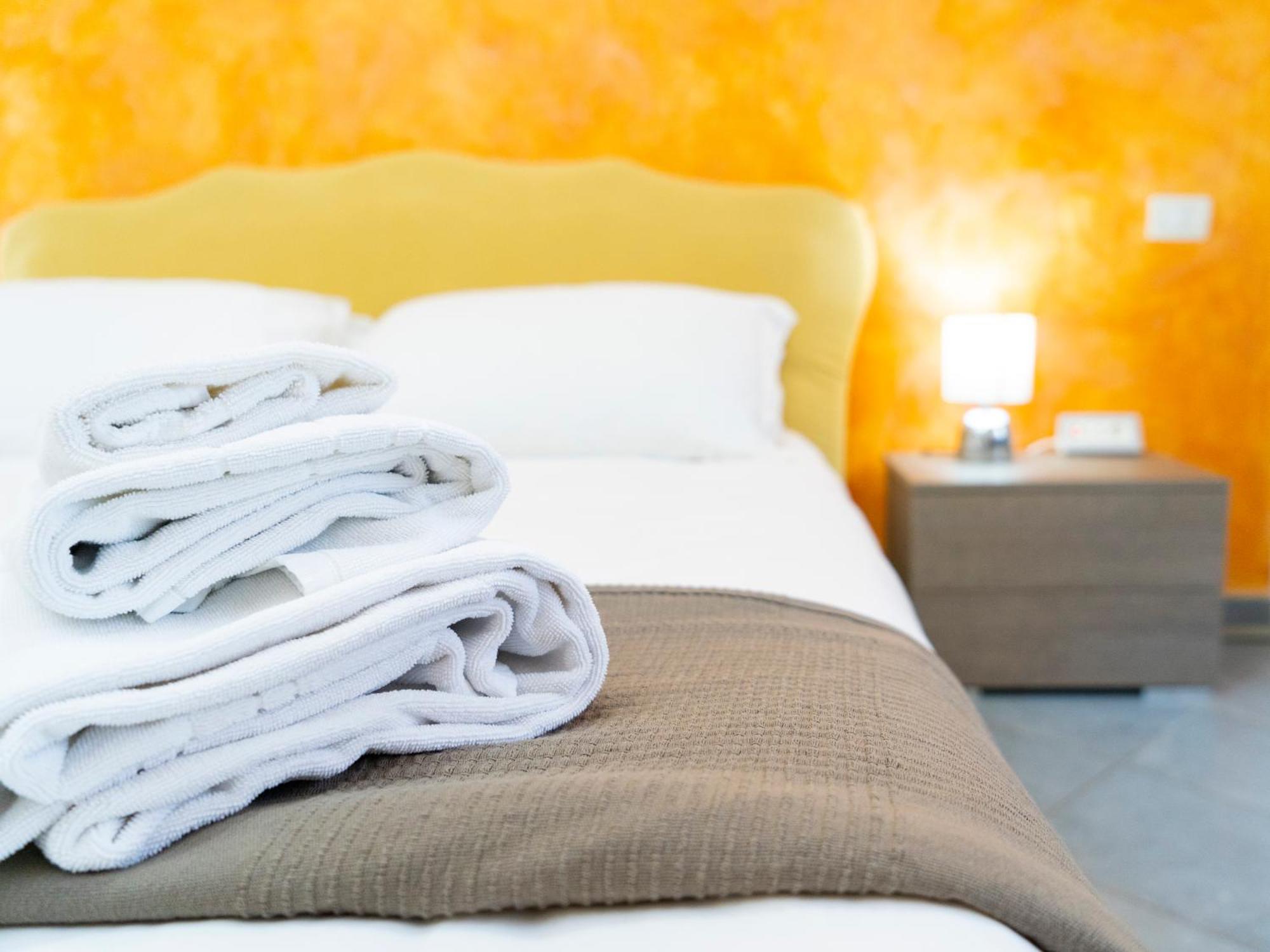 Salotto Piramide Bed & Breakfast Roma Cameră foto