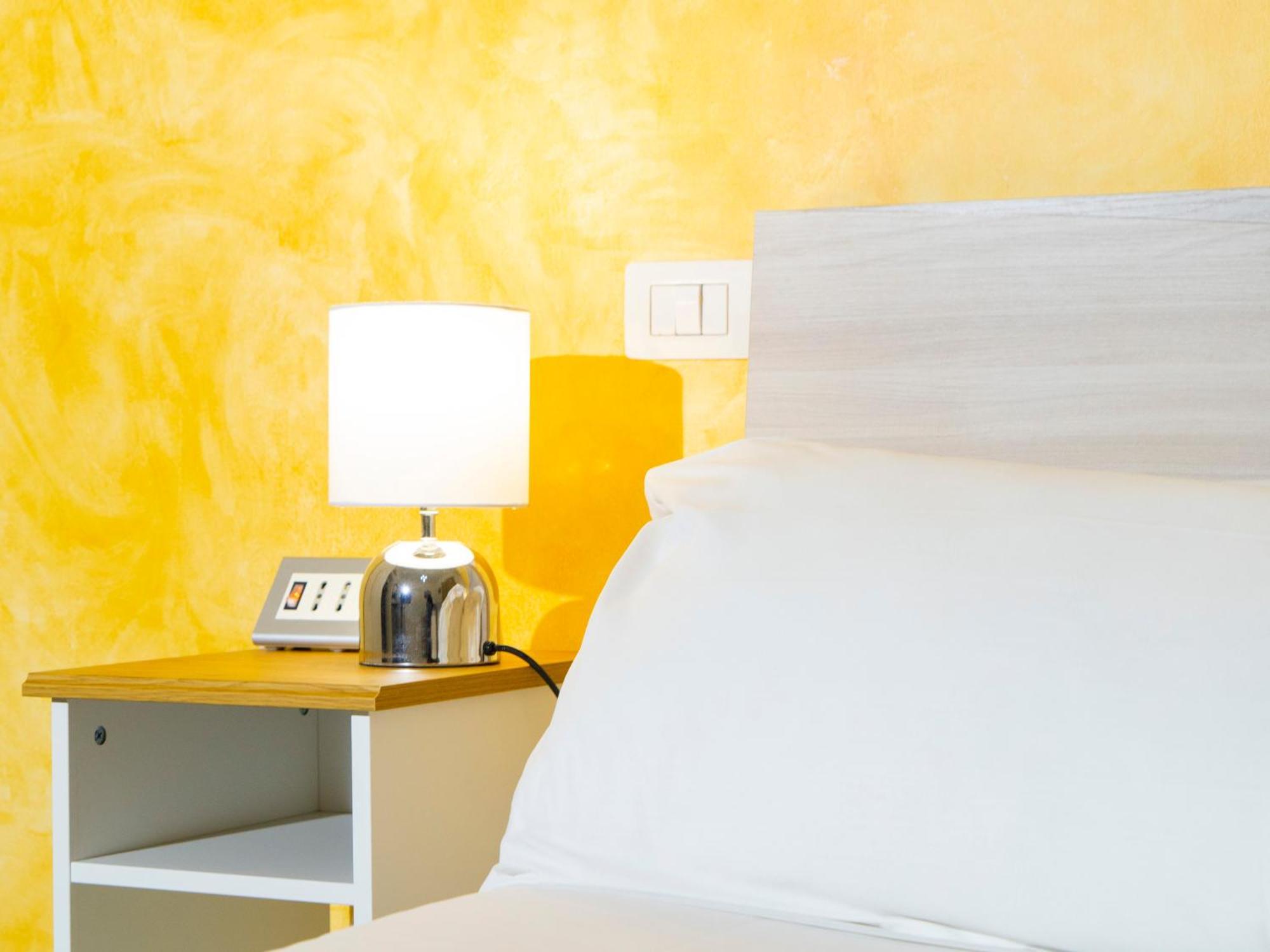 Salotto Piramide Bed & Breakfast Roma Cameră foto