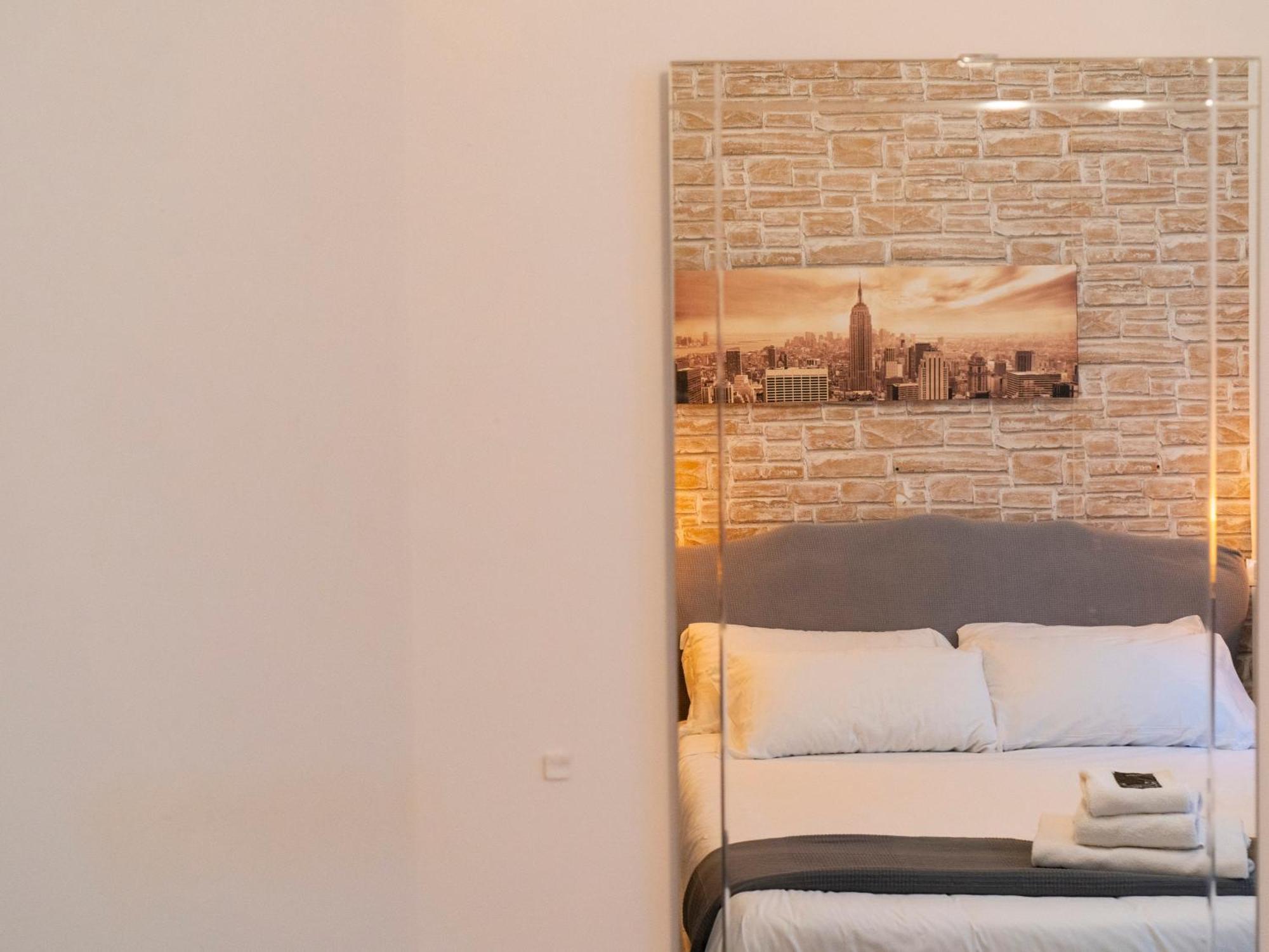 Salotto Piramide Bed & Breakfast Roma Cameră foto