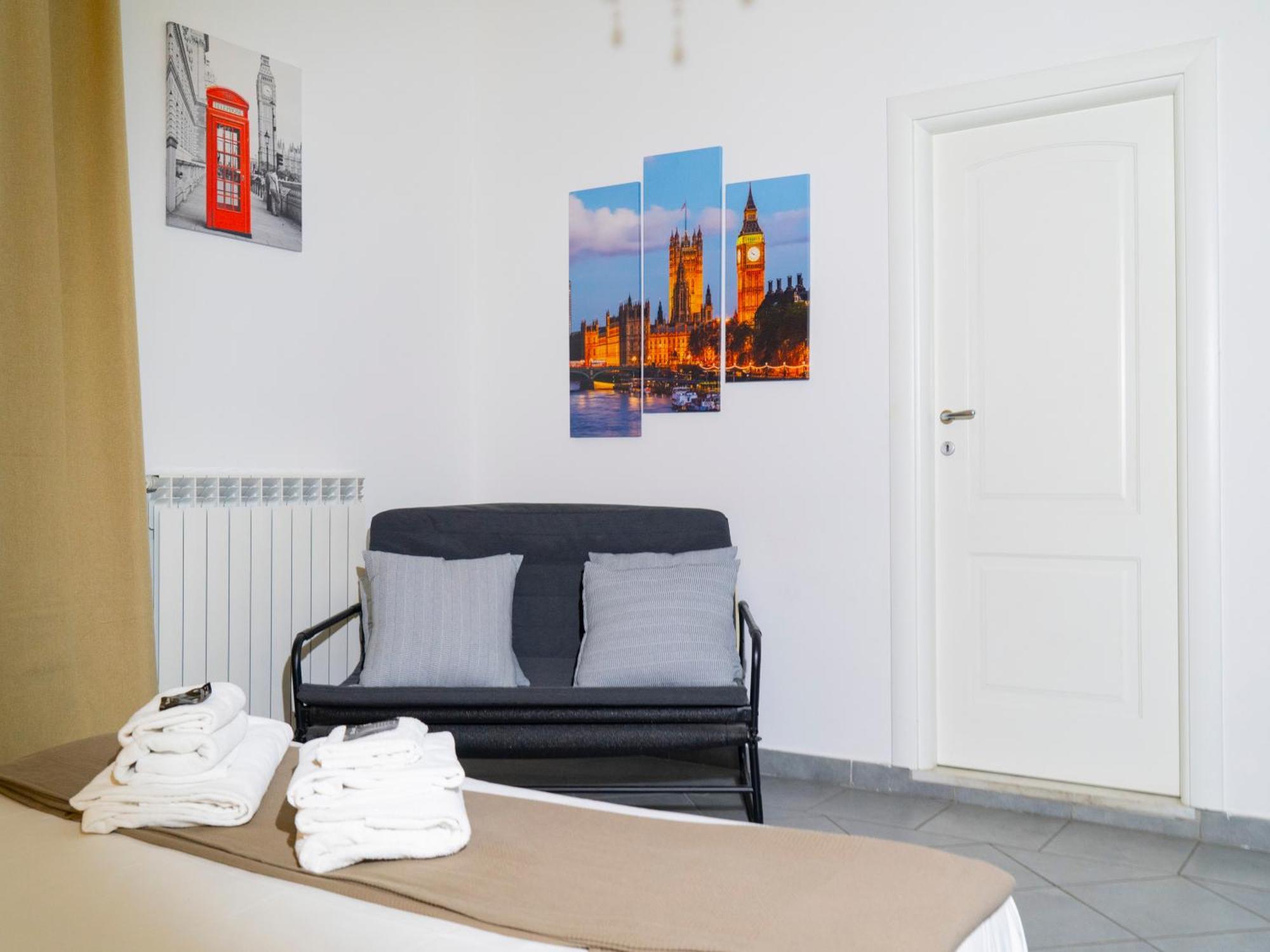 Salotto Piramide Bed & Breakfast Roma Cameră foto