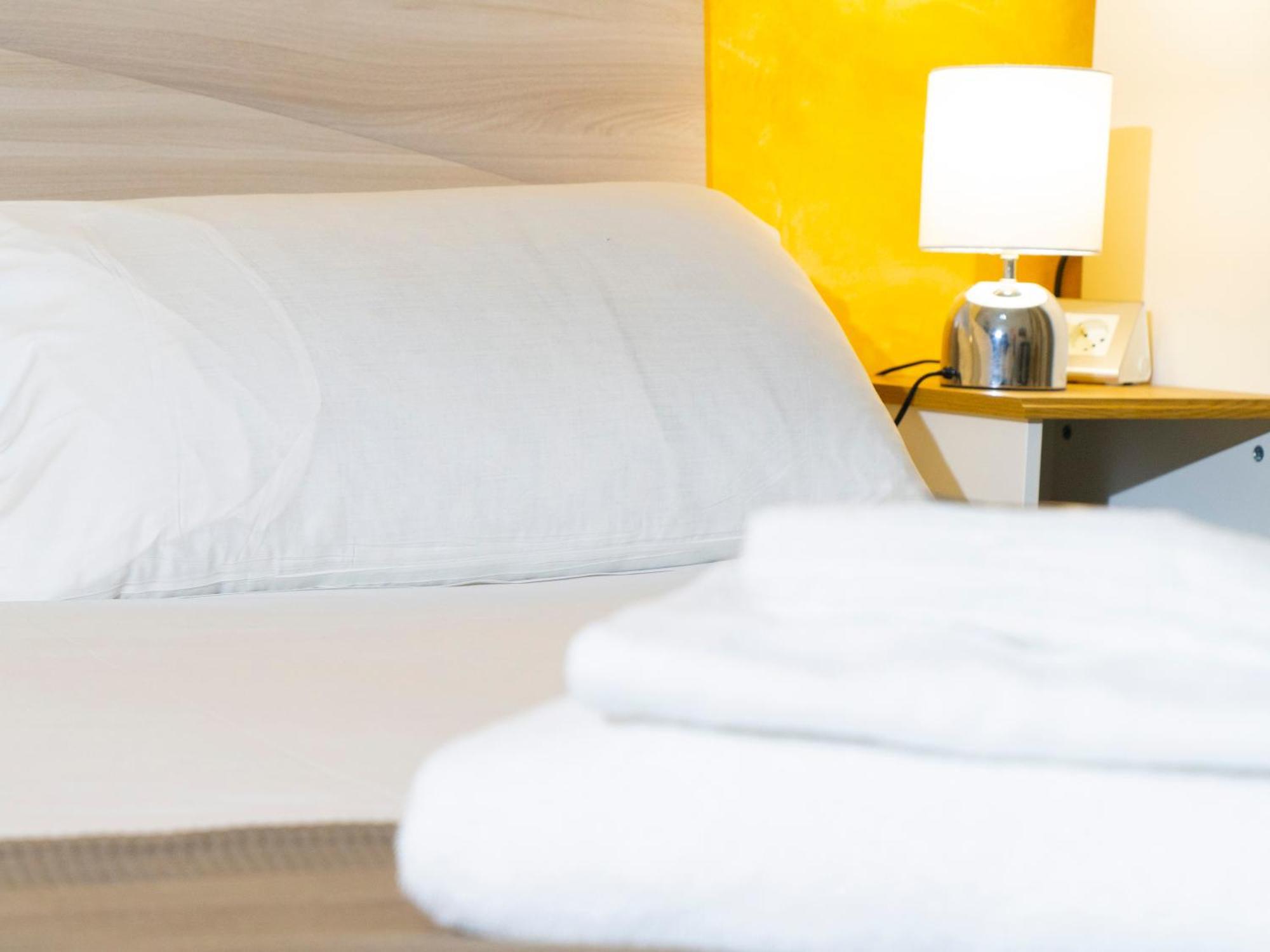 Salotto Piramide Bed & Breakfast Roma Cameră foto
