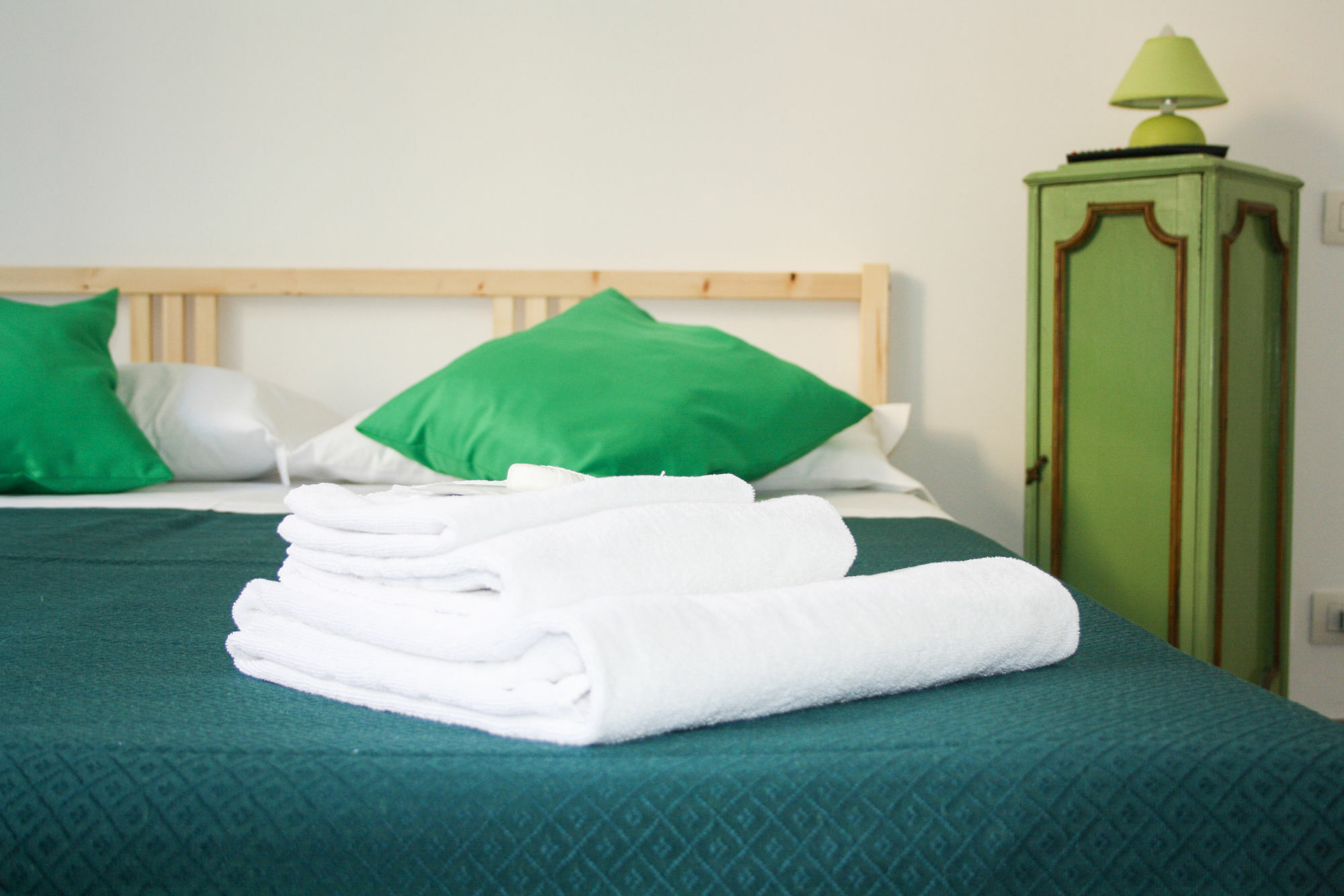 Salotto Piramide Bed & Breakfast Roma Exterior foto